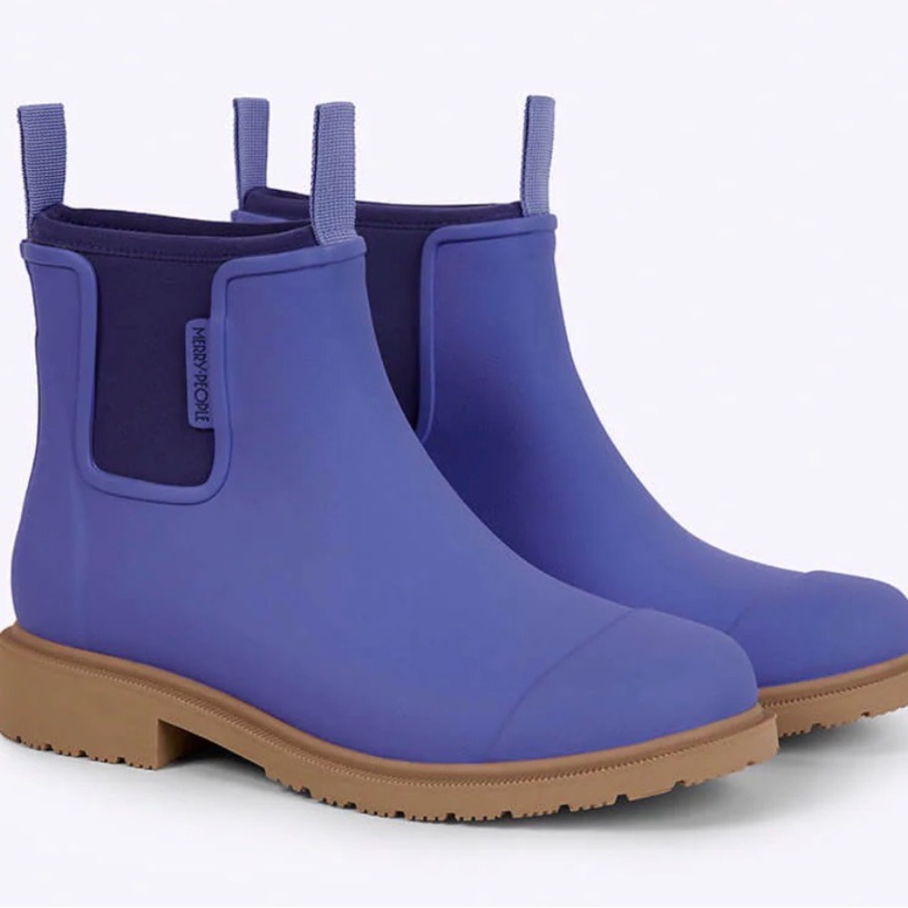 Merry People Purple Waterproof Chelsea Ankle Boots with Tan Sole - Picture 4 of 9